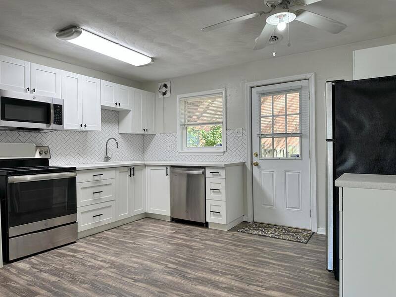 Apartment for rent at 852 W 48th St #B, Norfolk, VA 23508