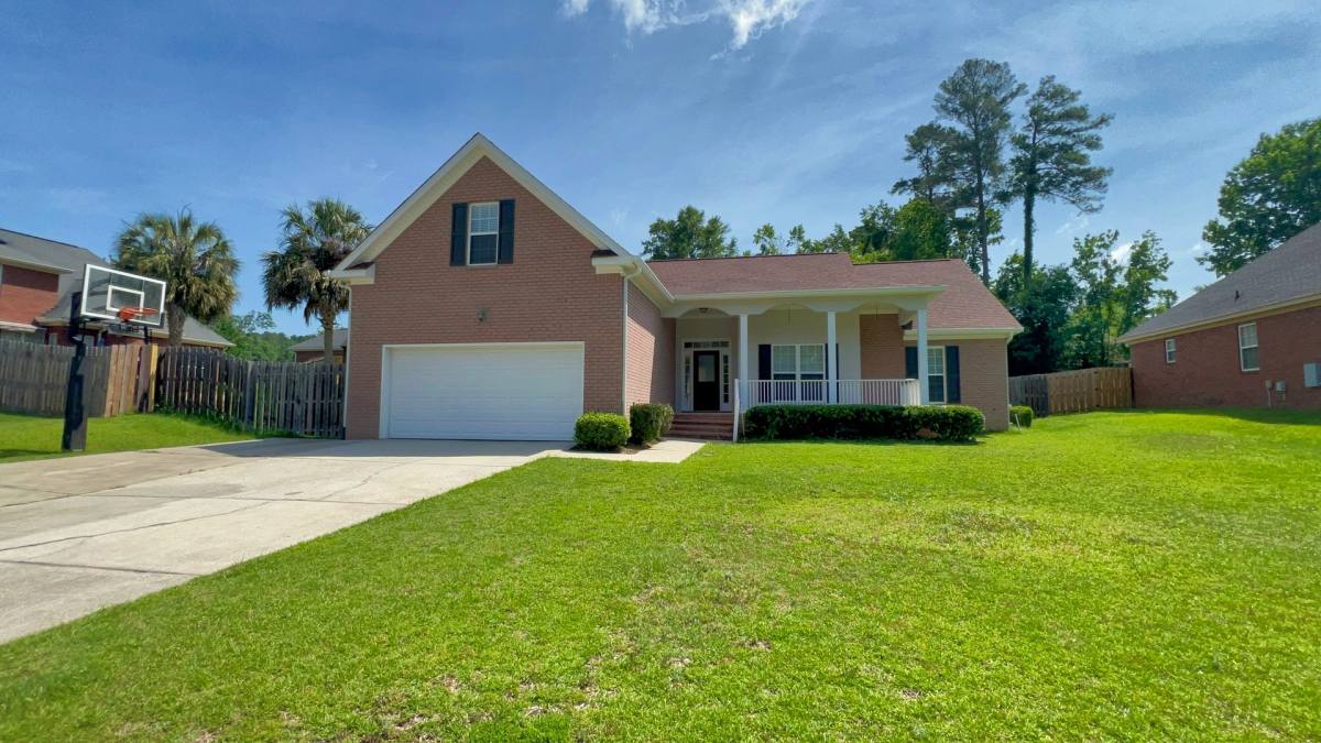 House for rent at 304 Farmington Dr W, Evans, GA 30809
