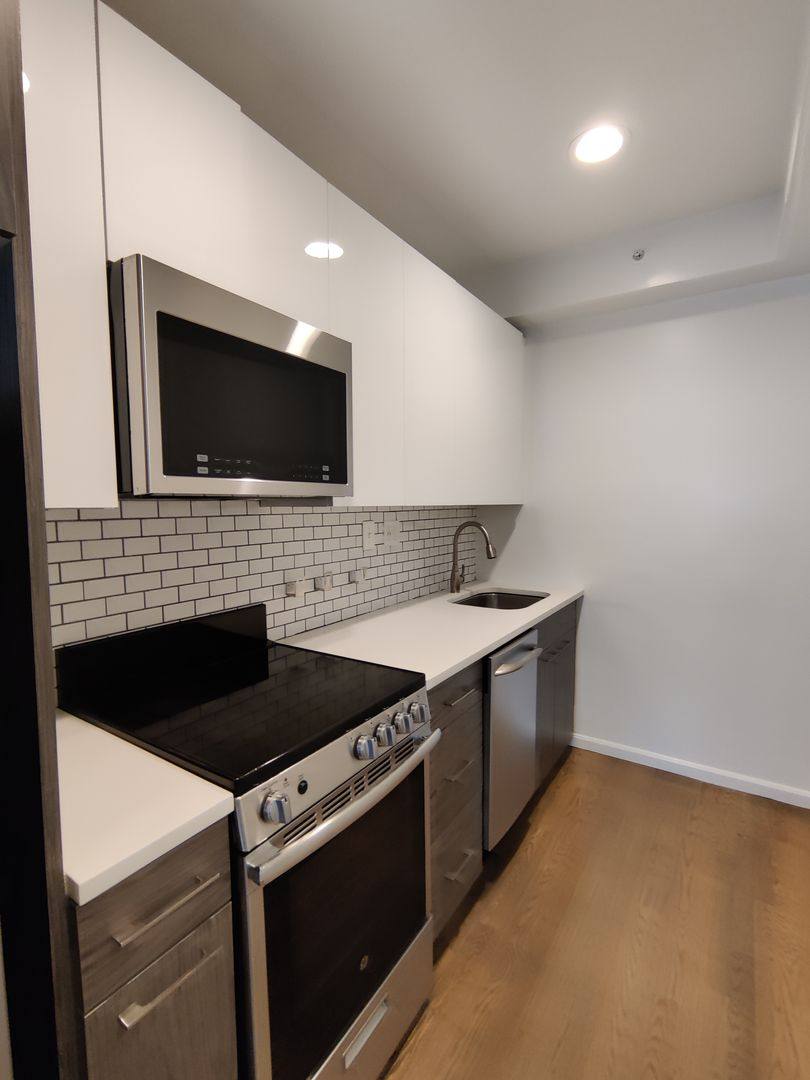 Apartment for rent at 19 Peterborough St #22E, Boston, MA 02215