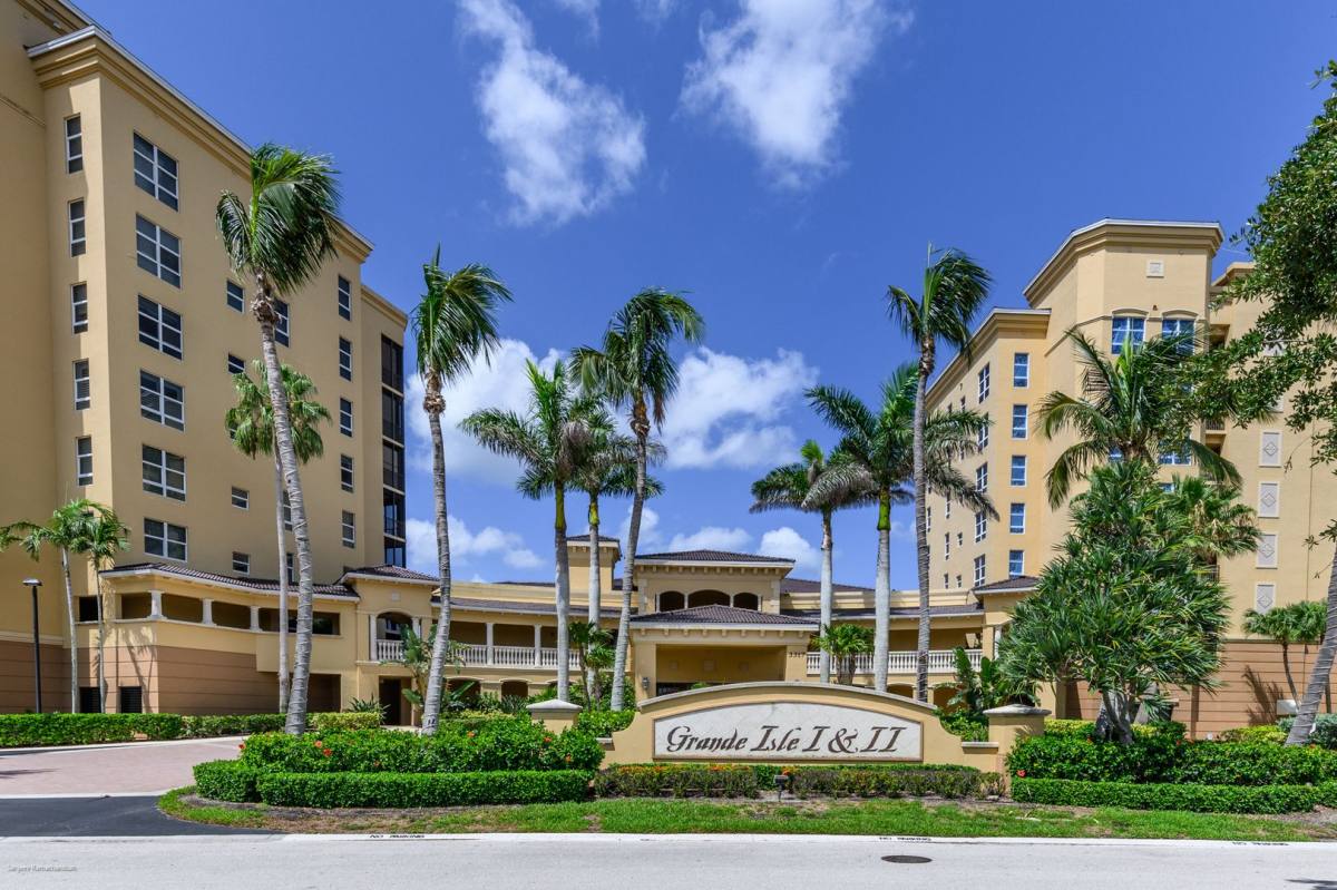 Apartment for rent at 3313 Sunset Key Circle, Punta Gorda, FL 33955