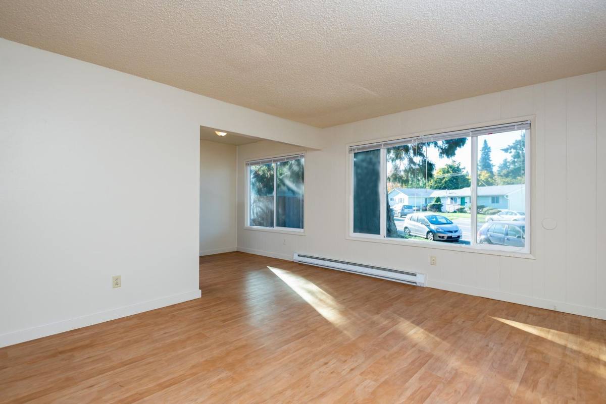 Apartment for rent at 9230 N Saint Louis Ave, Portland, OR 97203