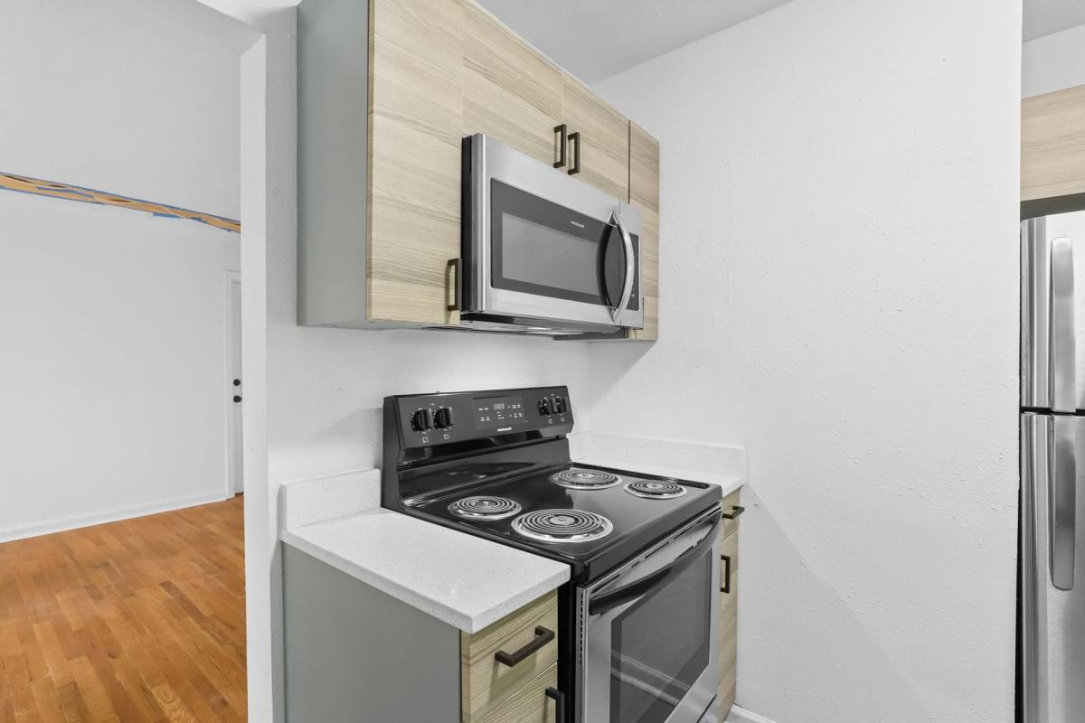 Apartment for rent at 4831-4841 E Burnside St, Portland, OR 97215