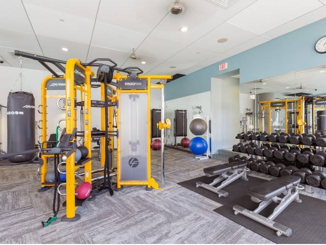 Apartment for rent at 800 W 5th St, Austin, TX 78703