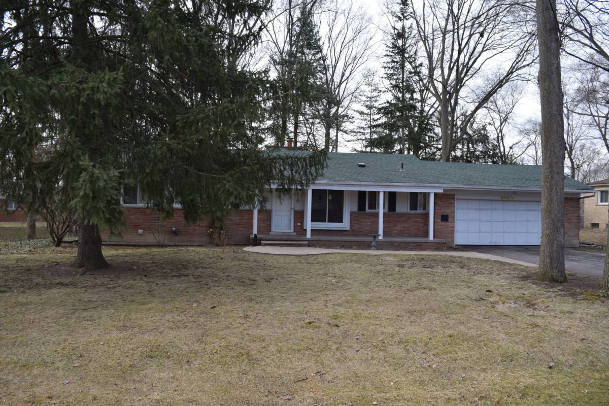 House for rent at 28519 Green Willow, Farmington, MI 48331