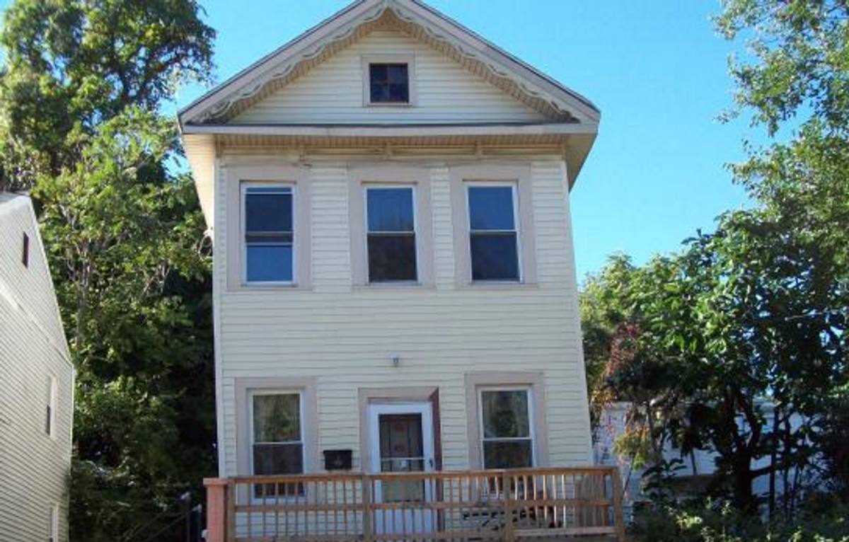 House for rent at 1111 Yale, Cincinnati, OH 45206