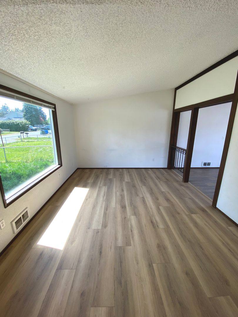 House for rent at 223 173rd St E, Spanaway, WA 98387