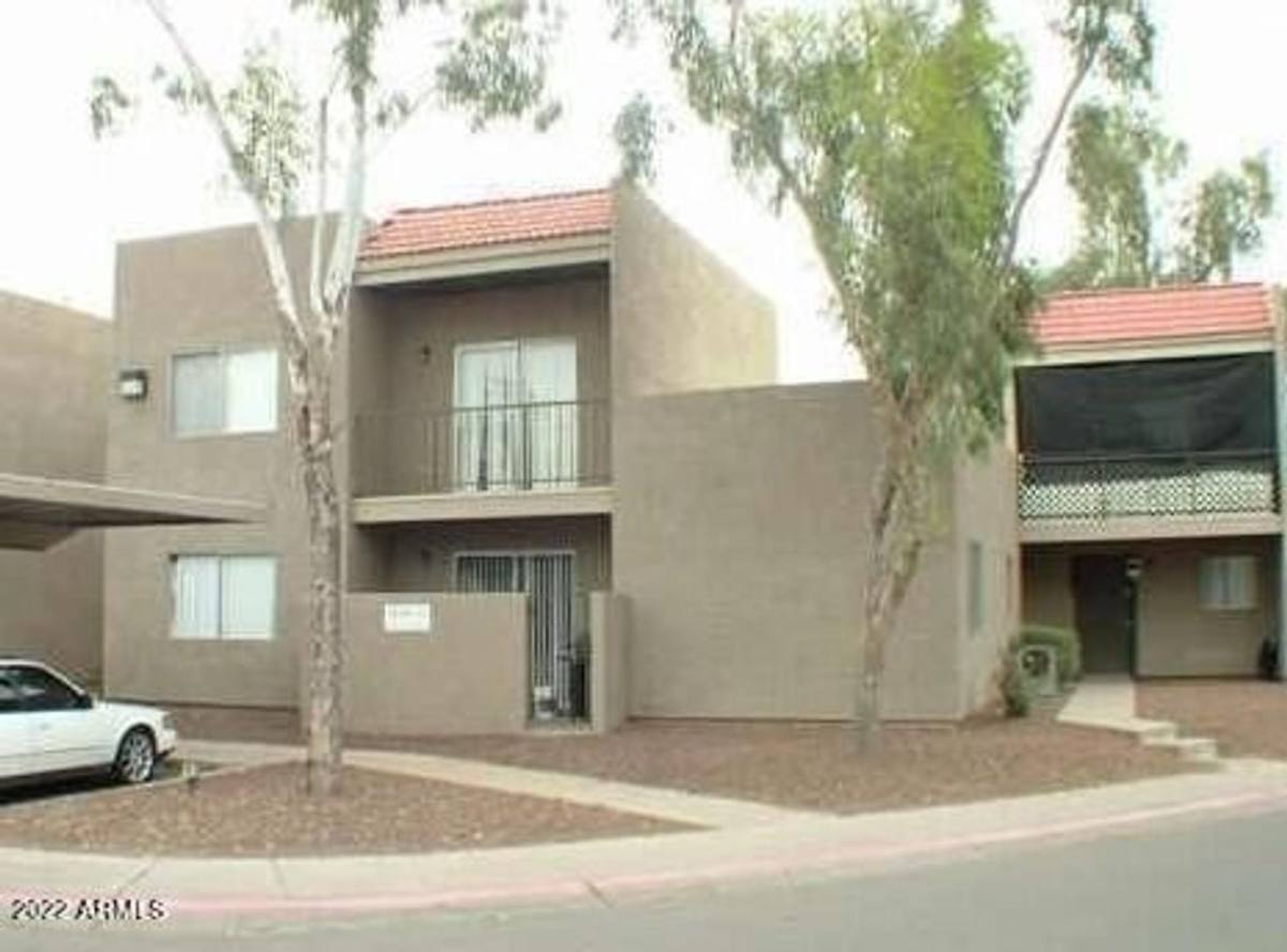 Apartment for rent at 2826 E Le Marche Ave, Phoenix, AZ 85032