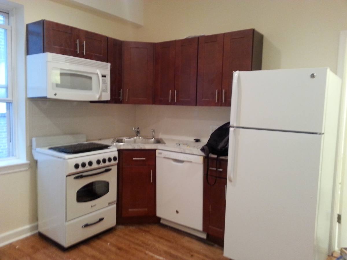 Apartment for rent at 527 S 42nd St, Philadelphia, PA 19104