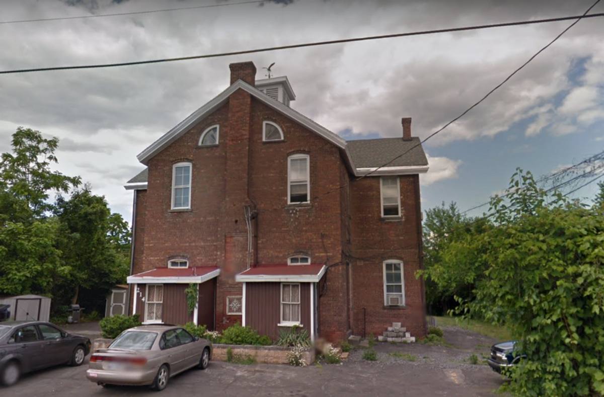 Apartment for rent at 219 - 225 New Kirk St, Kingston, NY 12401