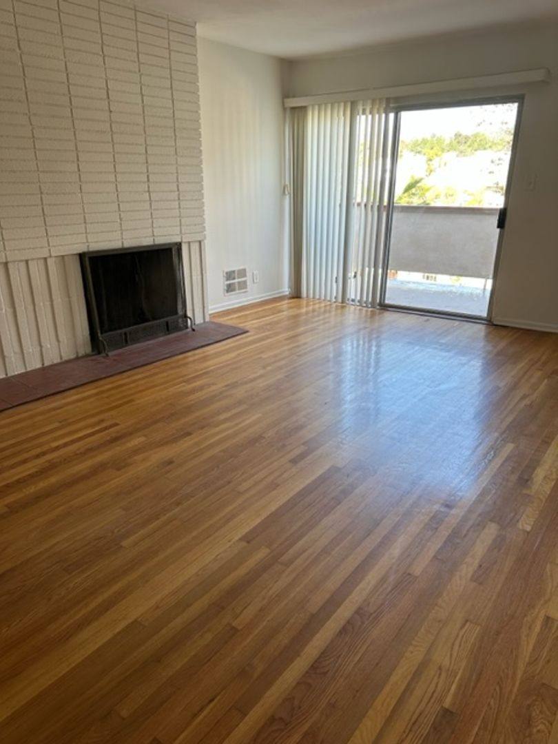 Apartment for rent at 11000 Ophir Dr, Los Angeles, CA 90024