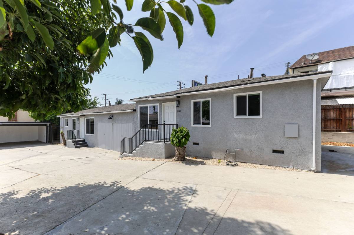 Apartment for rent at 2151 N Raymond Ave, Altadena, CA 91001
