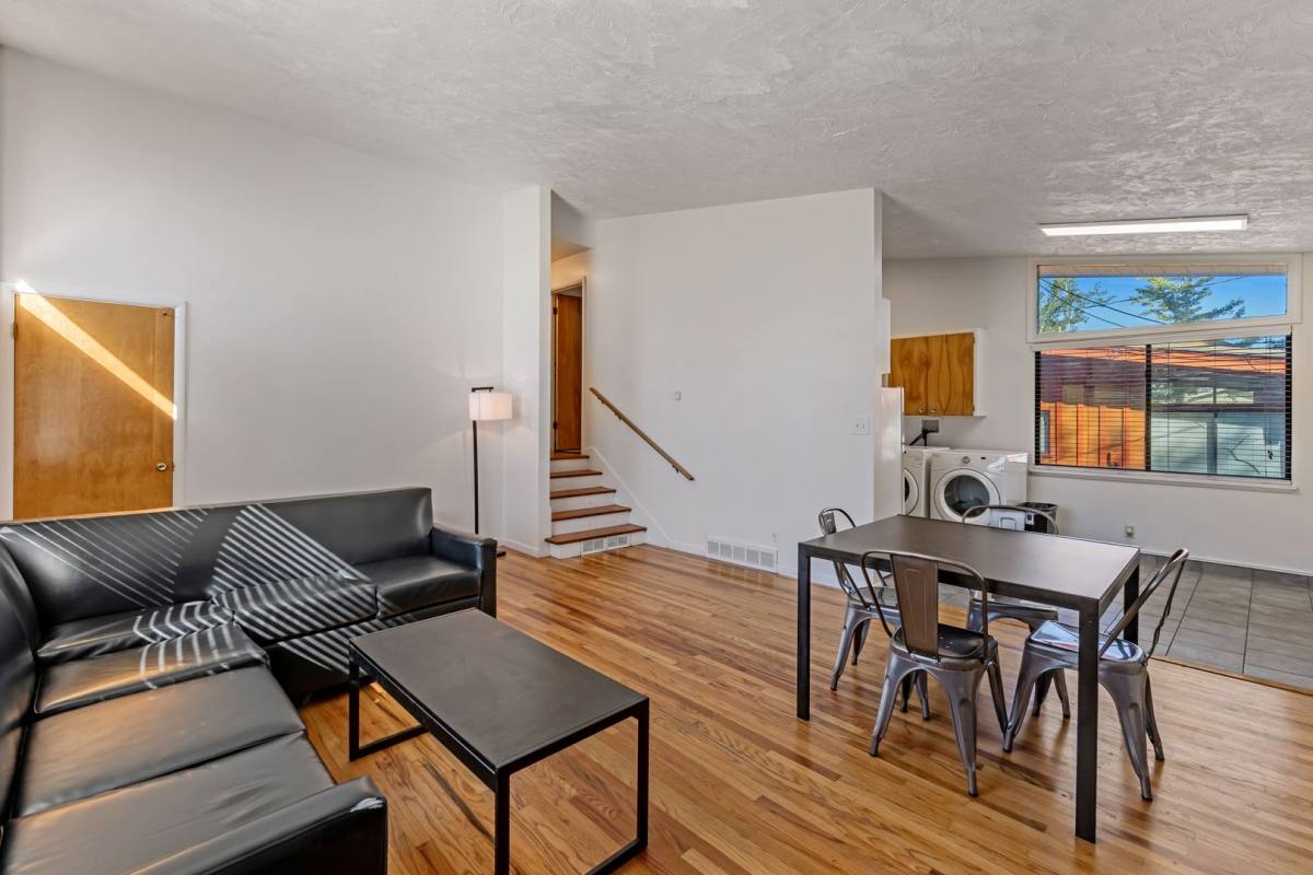Apartment for rent at 3860-3864 Brinker Ave, Ogden, UT 84403