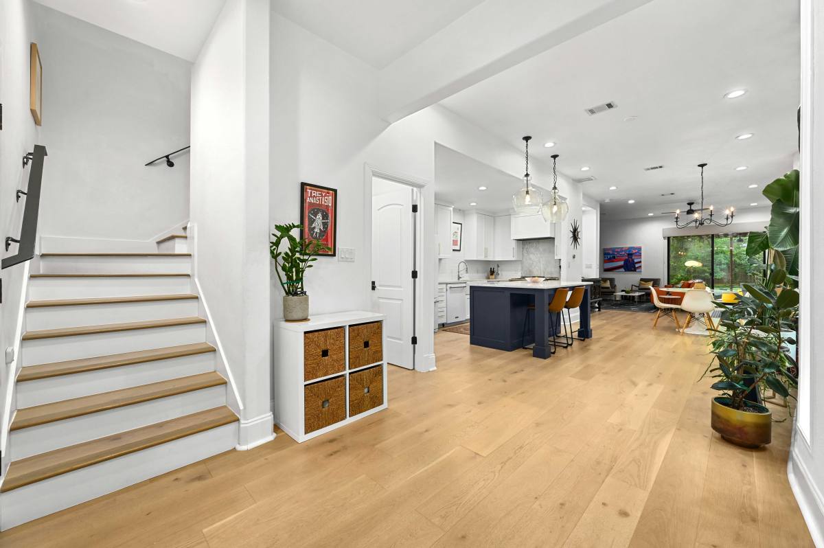 Townhouse for rent at 705 W Johanna St #B, Austin, TX 78704
