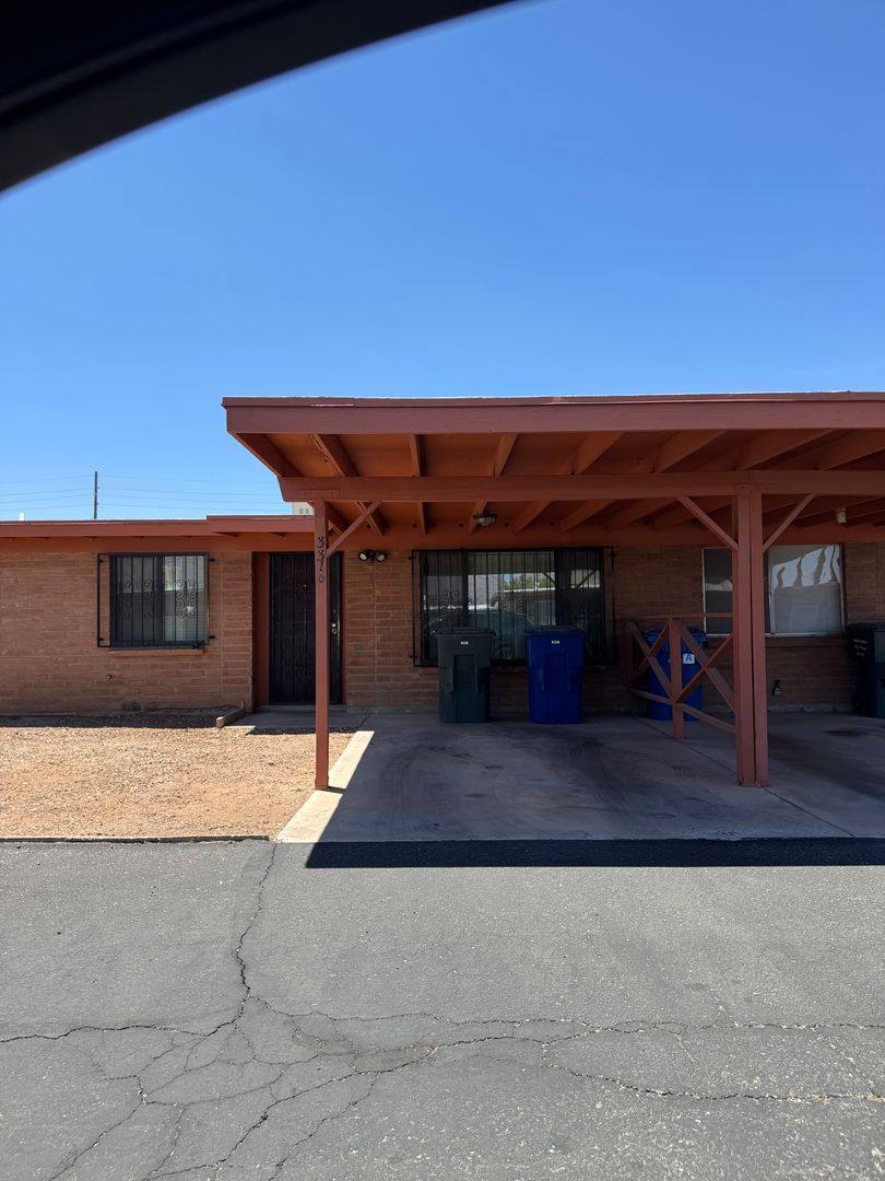 House for rent at 3316 E Navajo, Tucson, AZ 85716