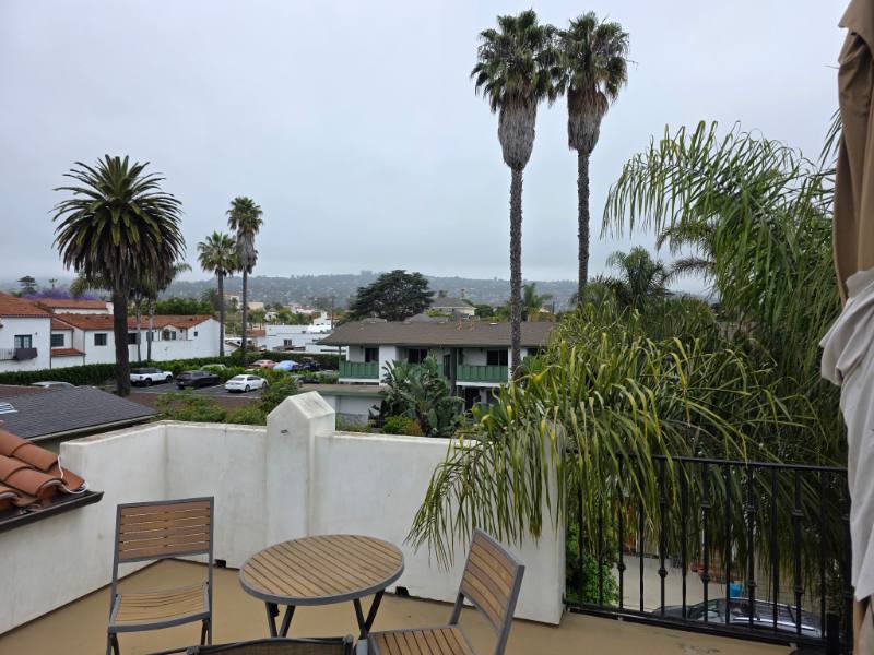 Apartment for rent at 910 Castillo St, Santa Barbara, CA 93101