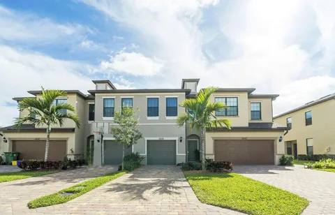 Townhouse for rent at 2838 Bard St, West Palm Beach, FL 33406