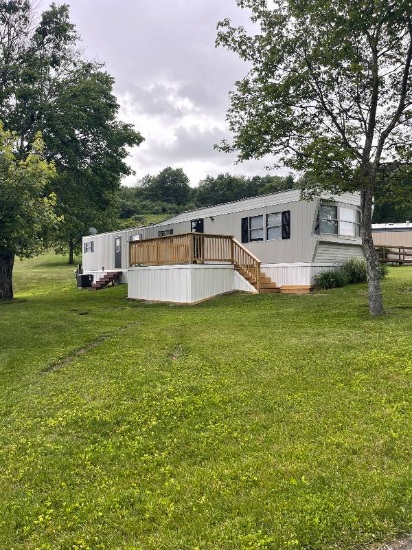 House for rent at 306 Pearl Lane, Greensburg, PA 15601