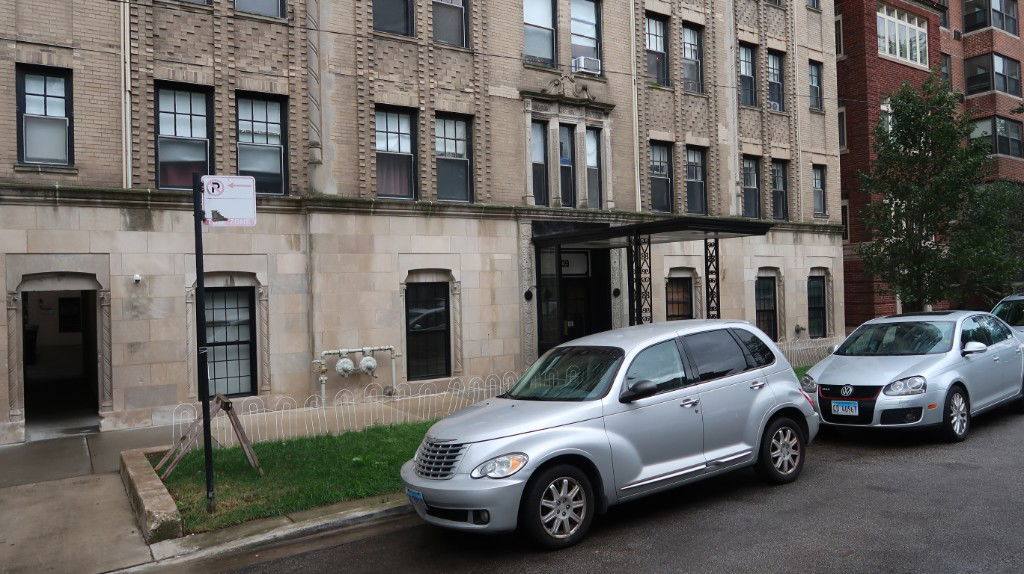 Apartment for rent at 1209 W Sherwin Ave #503, Chicago, IL 60626