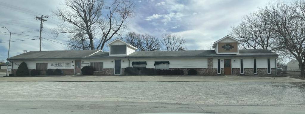 House for rent at 200 S Alma St, Nevada, MO 64772
