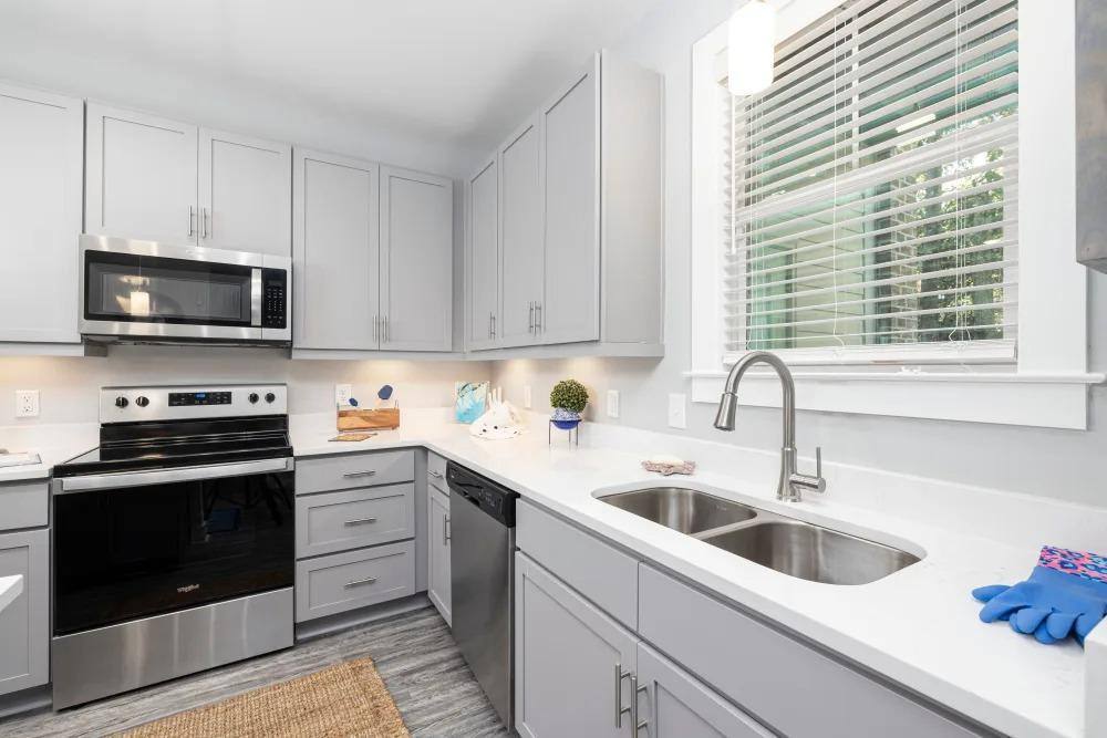 Apartment for rent at Park Circle Village, 4251 S Rhett Ave, North Charleston, SC 29405