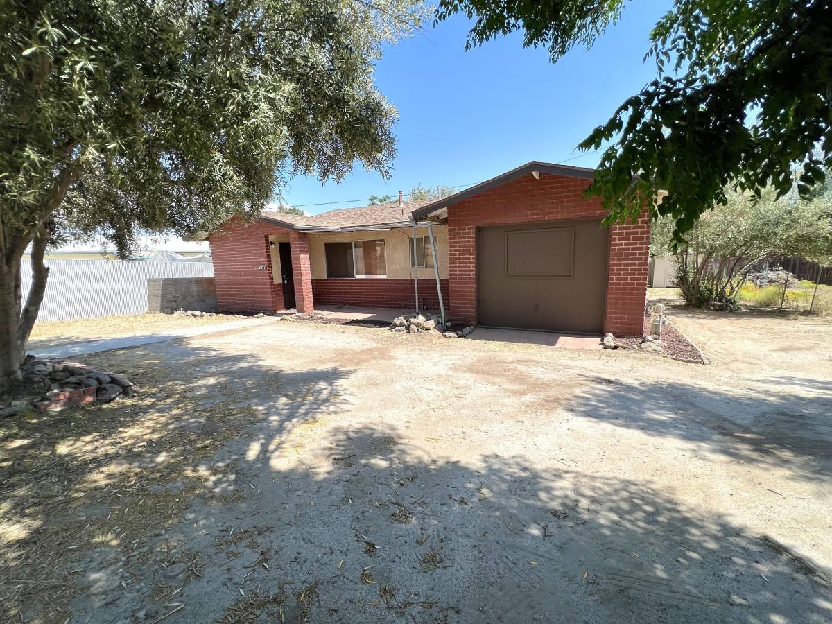 House for rent at Valley Vista, 33671 Beverly Dr, Hemet, CA 92545