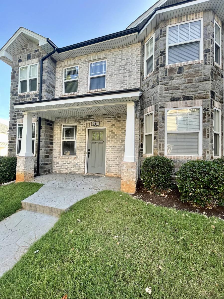 Townhouse for rent at 211 Capstone Dr #1, Lynchburg, VA 24502