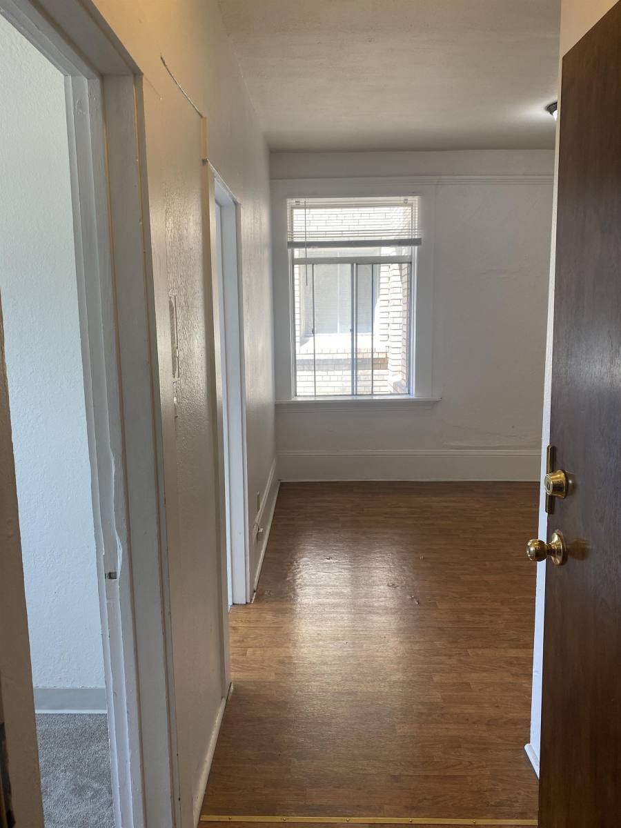 House for rent at 498 25th St #13, Oakland, CA 94612