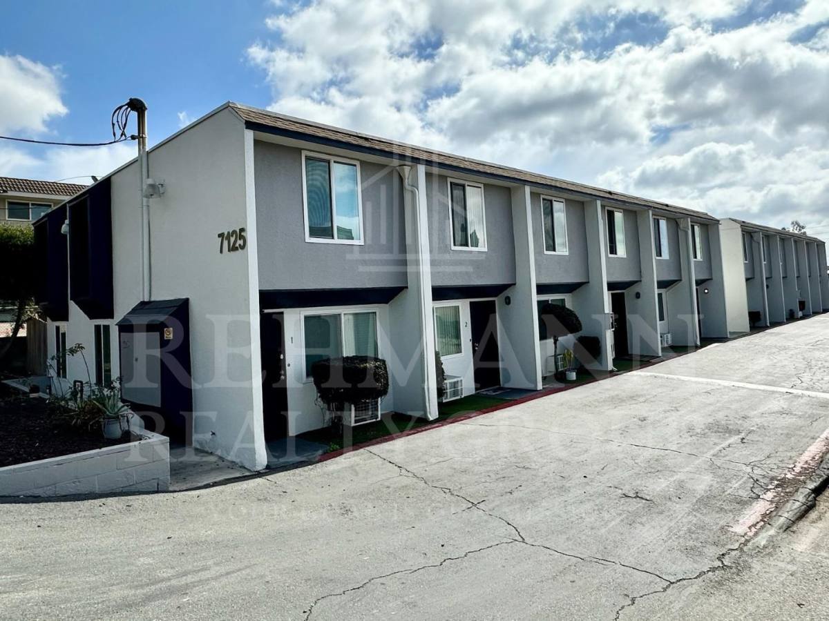 Townhouse for rent at 7125 Waite Dr #6, La Mesa, CA 91941