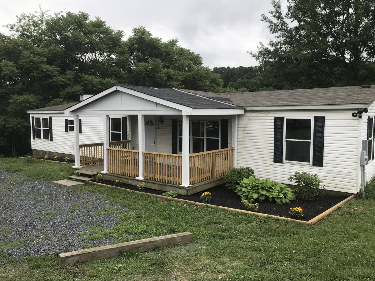 House for rent at 796 Shape Charge Rd, Martinsburg, WV 25404