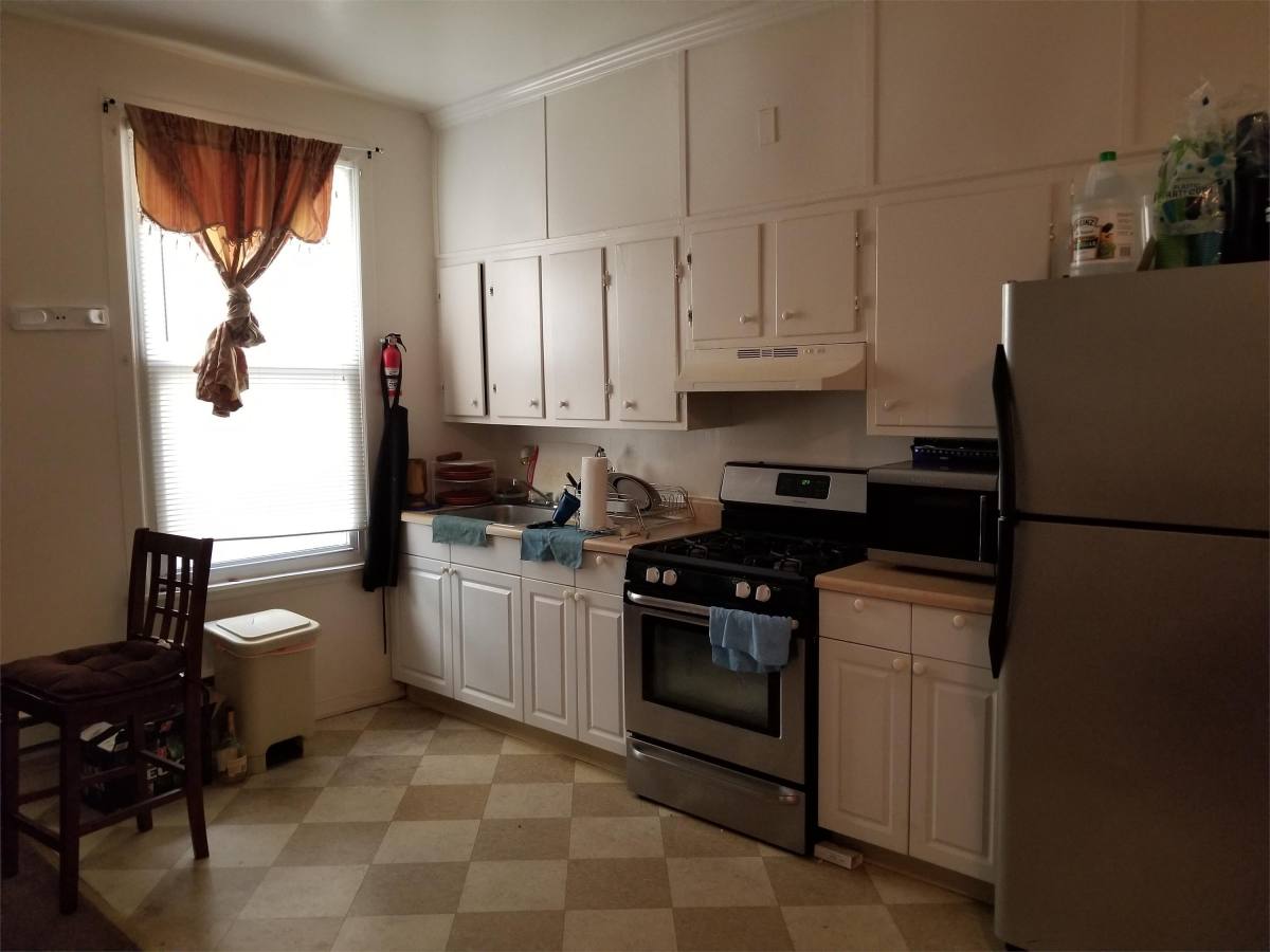 Apartment for rent at 1722 Atlantic Ave, Atlantic City, NJ 08401