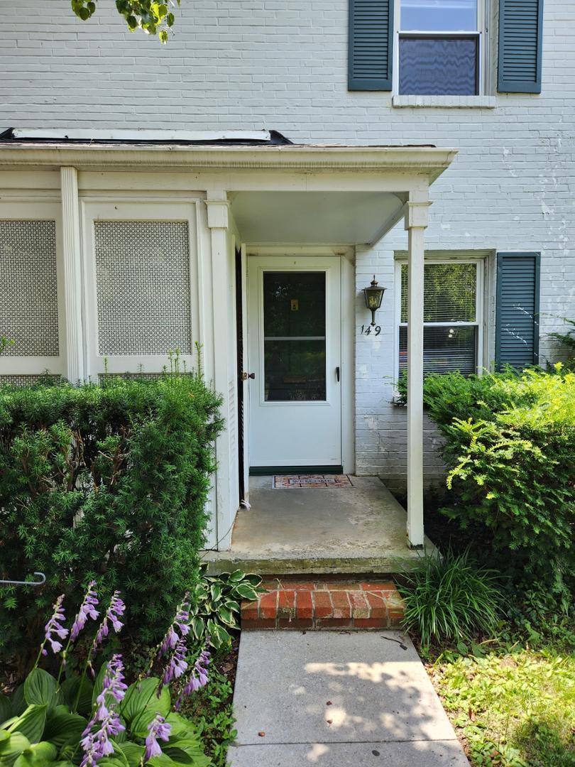 Townhouse for rent at 342 Fairmont Ave, Winchester, VA 22601