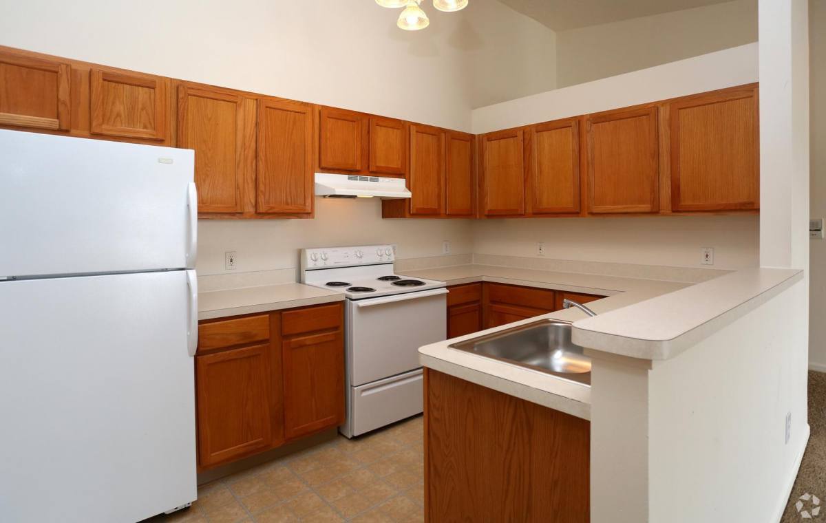 Apartment for rent at Parkwood Village, 3710 Edgebrooke Dr #311, Brunswick, OH 44212