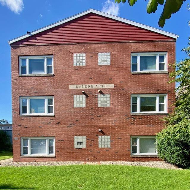 Apartment for rent at 306 W Hill St #5, Champaign, IL 61820