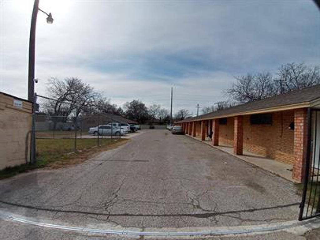 Apartment for rent at 500 W Rancier Ave, Killeen, TX 76541