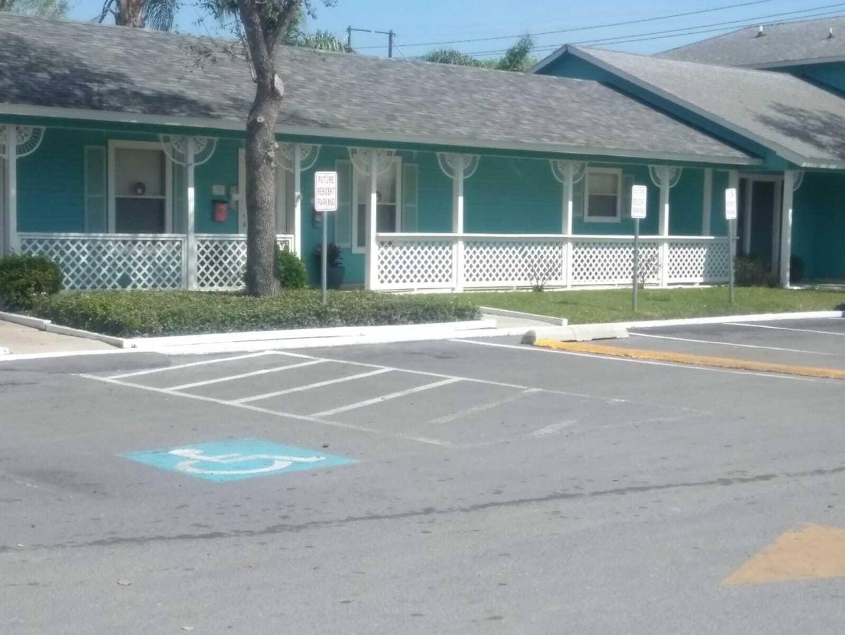 House for rent at Oak Terrace, 902 S Loop #499, Harlingen, TX 78550