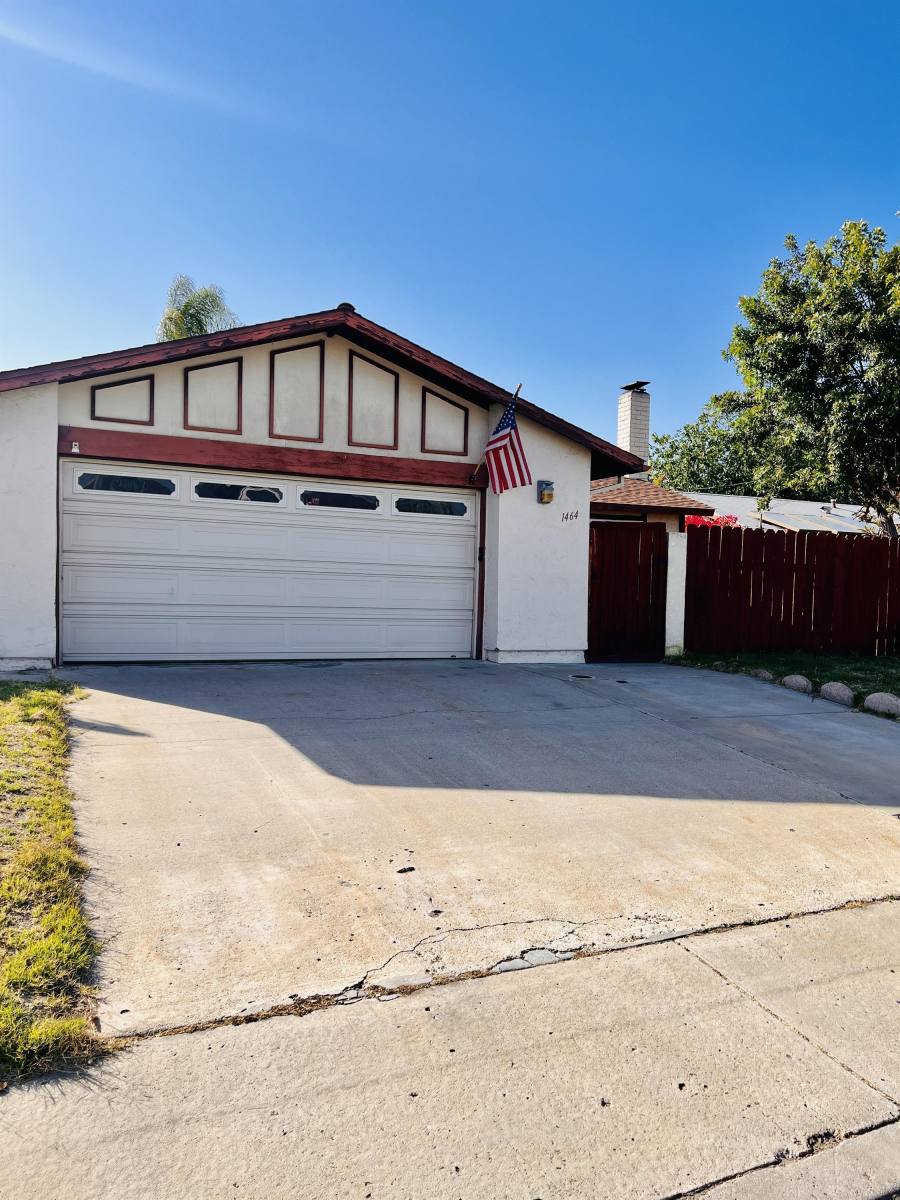 House for rent at 1464 Larwood Rd, San Diego, CA 92114