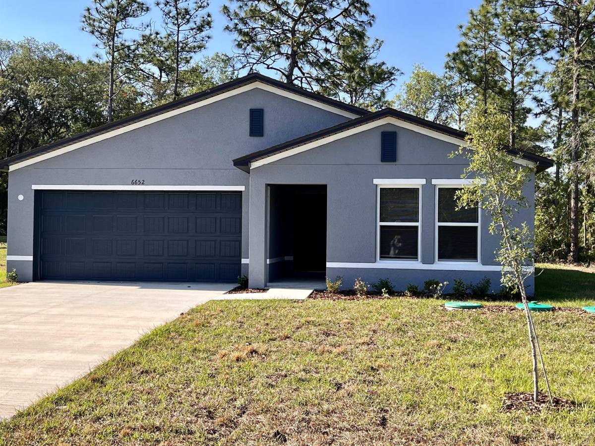 House for rent at 6652 N Bedstrow Blvd, Dunnellon, FL 34434