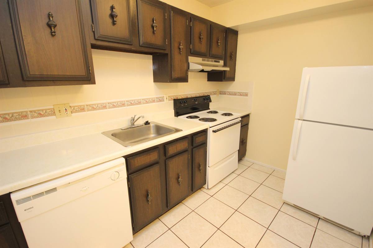 Apartment for rent at 229 N Craig St, Pittsburgh, PA 15213
