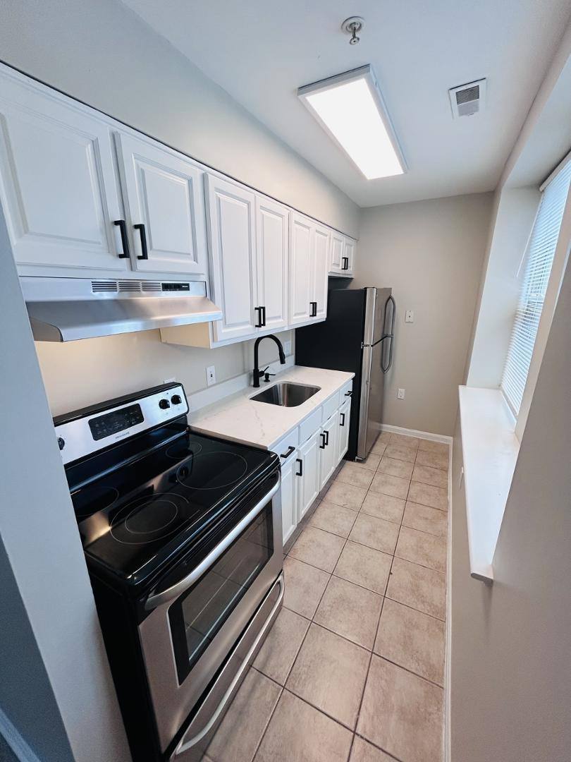 House for rent at 2906 Reisterstown Road, 2906-10 Reisterstown Rd, Baltimore, MD 21215