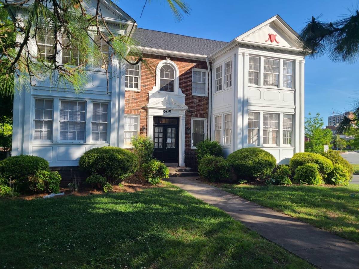 Apartment for rent at 605 S Lexington Ave #B-1, Burlington, NC 27215