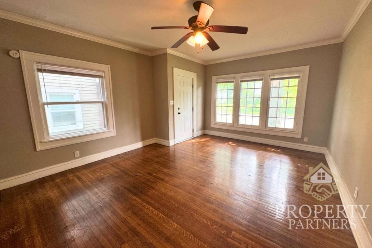 Apartment for rent at 5234 N College Ave #5236, Indianapolis, IN 46220