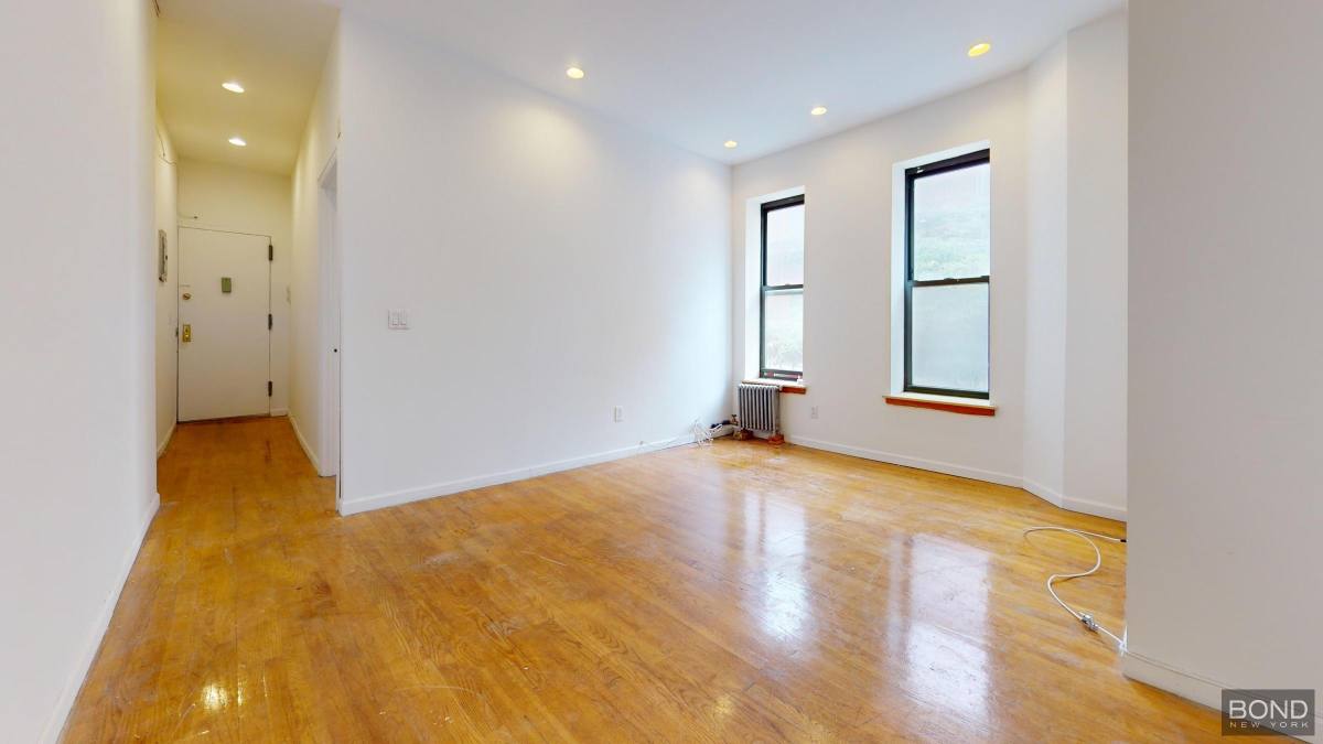 Apartment for rent at 188 Second Ave #9, New York, NY 10003