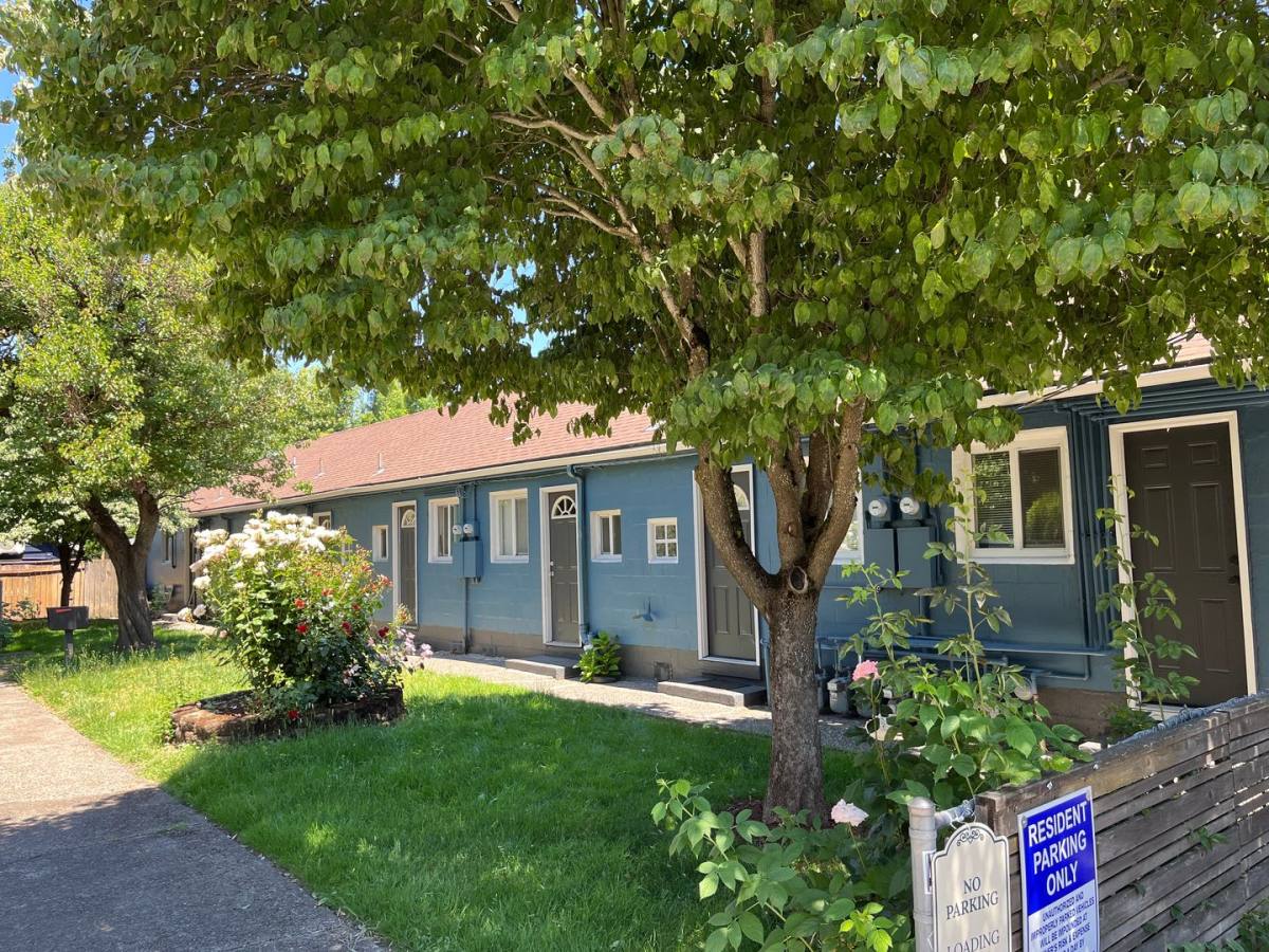 Apartment for rent at 2045 N Kilpatrick St, Portland, OR 97217