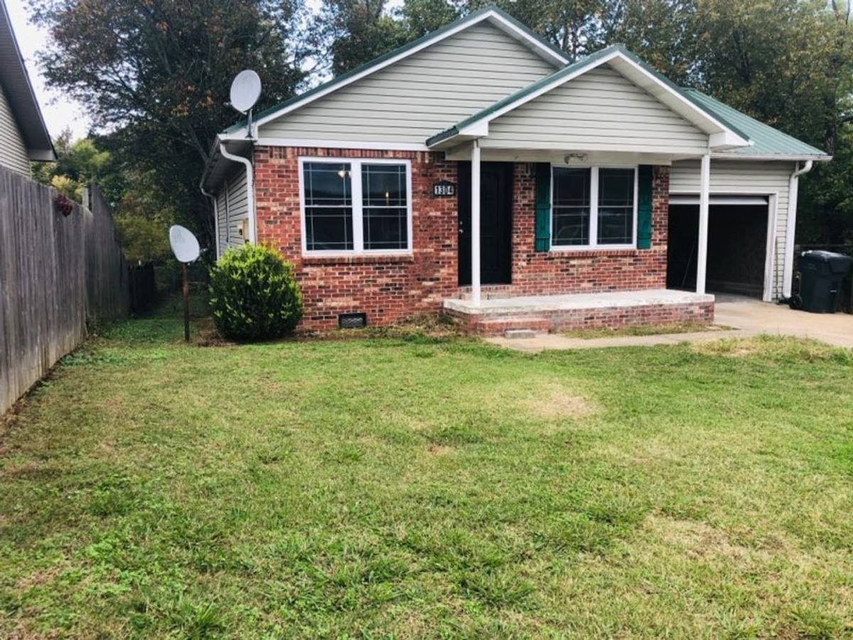 House for rent at 1304 Lakewood Dr, Jonesboro, AR 72404