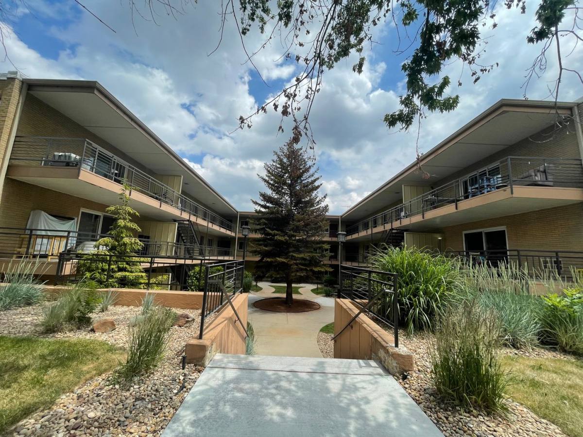 Apartment for rent at 830 20th St, Boulder, CO 80302