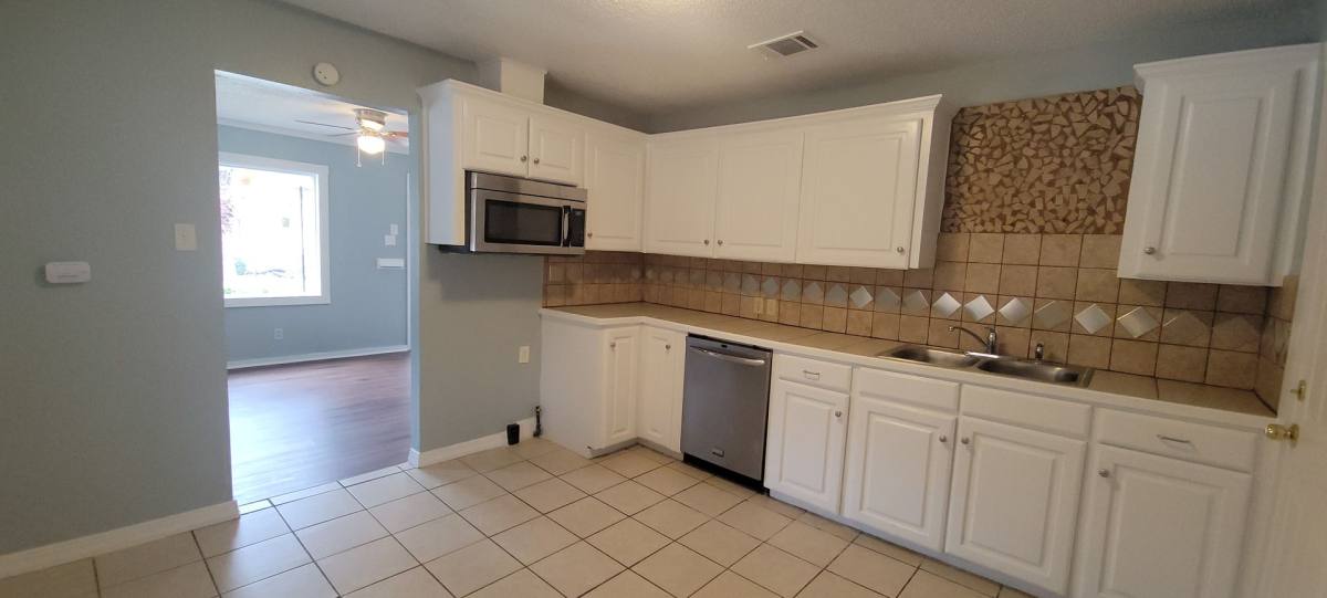 House for rent at 5960 Ledbetter St, Shreveport, LA 71106