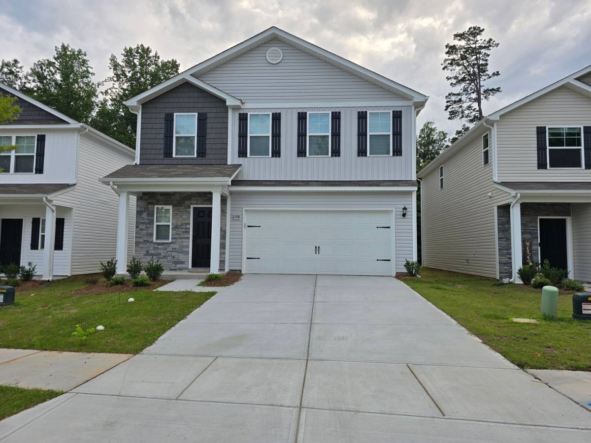 House for rent at 2108 Clapham Court, Charlotte, NC 28215
