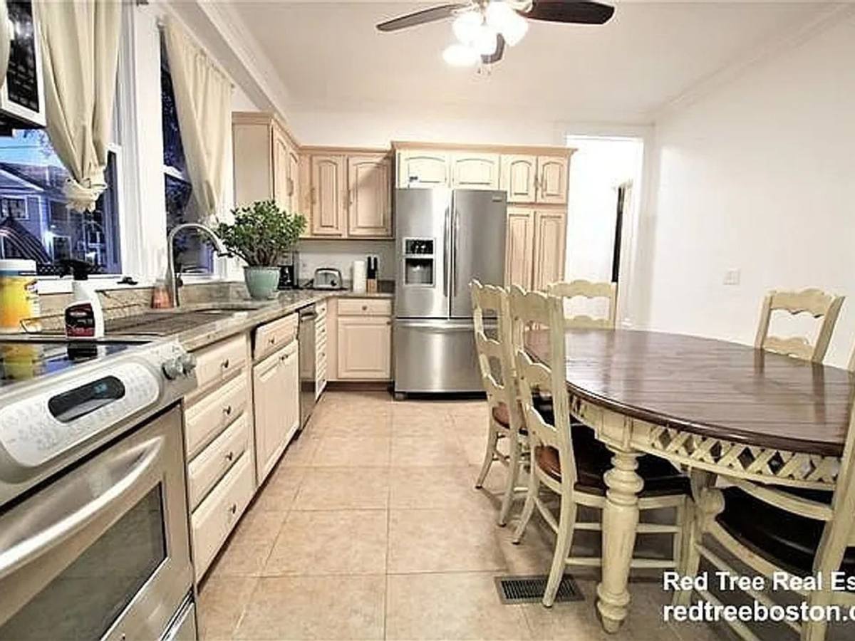 Apartment for rent at 15 Holton St #1A, Allston, MA 02134