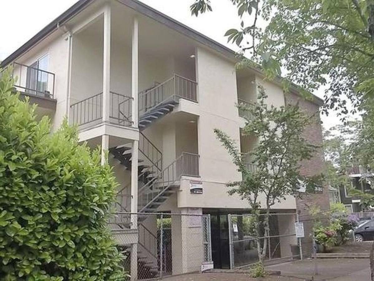 Apartment for rent at 1158 Mill St, Eugene, OR 97401