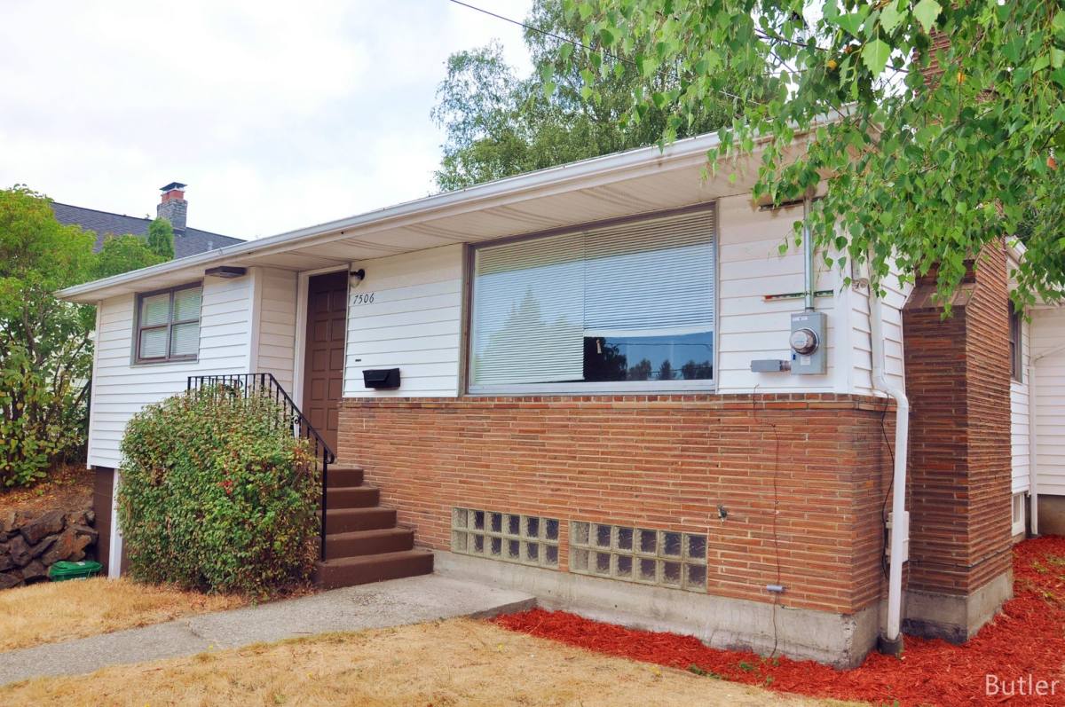 House for rent at 7506 26th Ave NE, Seattle, WA 98115